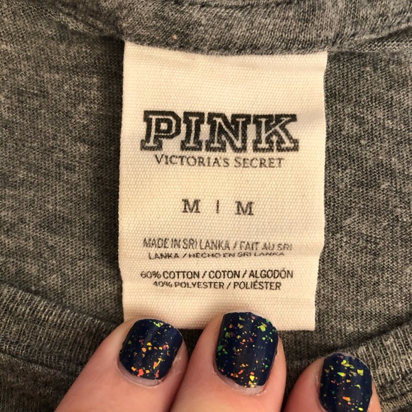Victoria’s Secret PINK Tee - Picture 2 of 2